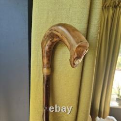 Antique Walking Stick Cane Irish blackthorn wooden horn handled carved swagger