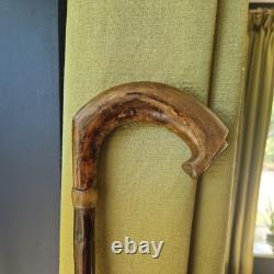 Antique Walking Stick Cane Irish blackthorn wooden horn handled carved swagger