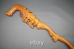 Classy Wood Walking Stick Cane Blumenmuster Carved Grasshopper