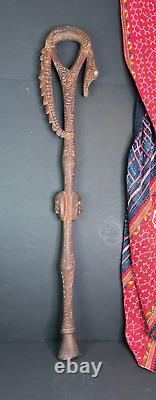 Old Carved Papua New Guinea Crocodile Walking Stick. Beautiful collection piece