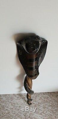 Stunning Vintage Hand Carved Cobra Walking Stick