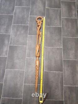 Vintage Carved Walking Stick Stunning Giraffe Beautiful Carving Rare African