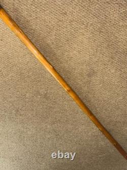 Vintage Fruitwood Walking Stick / Cane Hand-Carved Bovine Horn Swan Handle