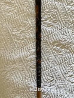 Vintage Maori Carved Walking Stick, Museum Quality, Magnificent Hand-Carved