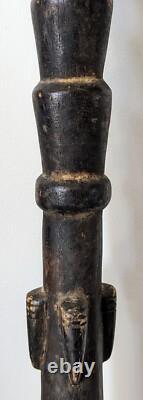 Vintage hand carved African tribal walking stick 89cm length